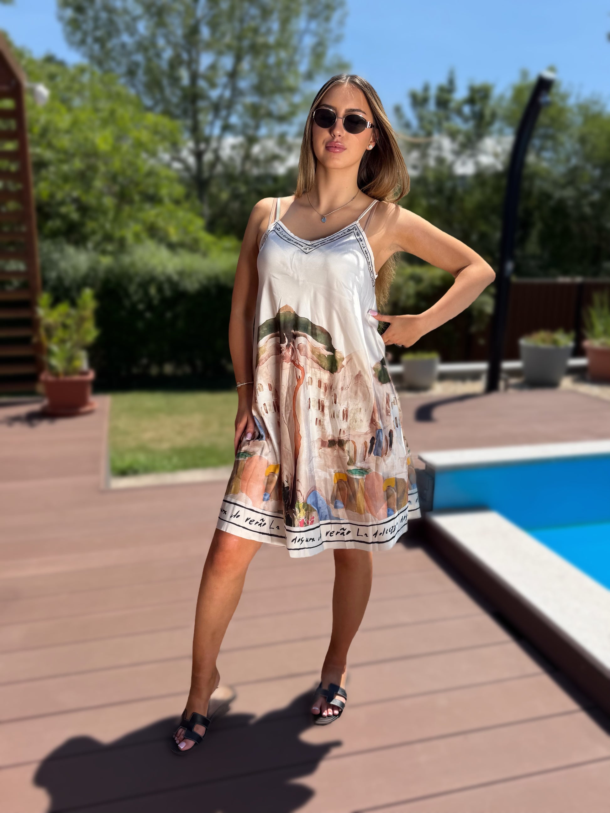 Amalfi rövid krém ruha