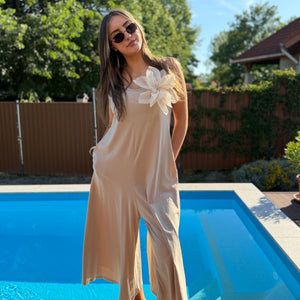 Ella bézs színű overál