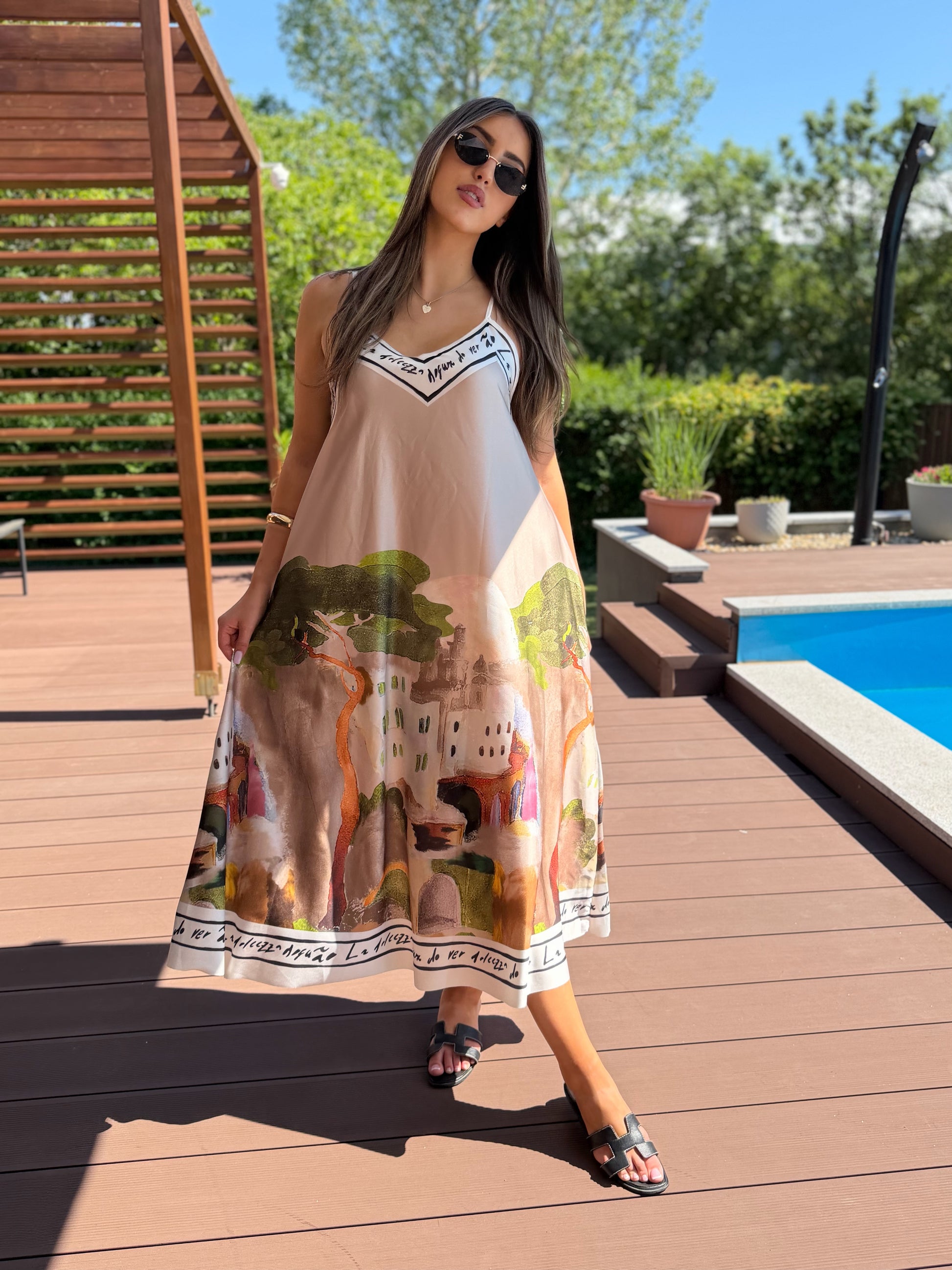 Amalfi bézs színű ruha