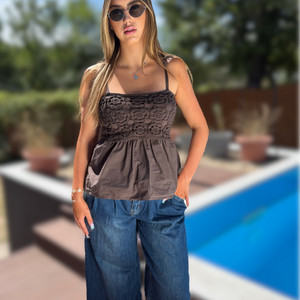 Rebeca felső