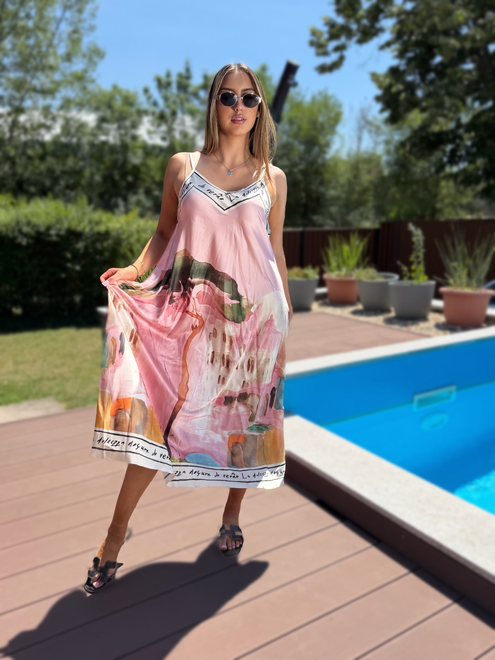 Amalfi púderrózsaszín színű ruha