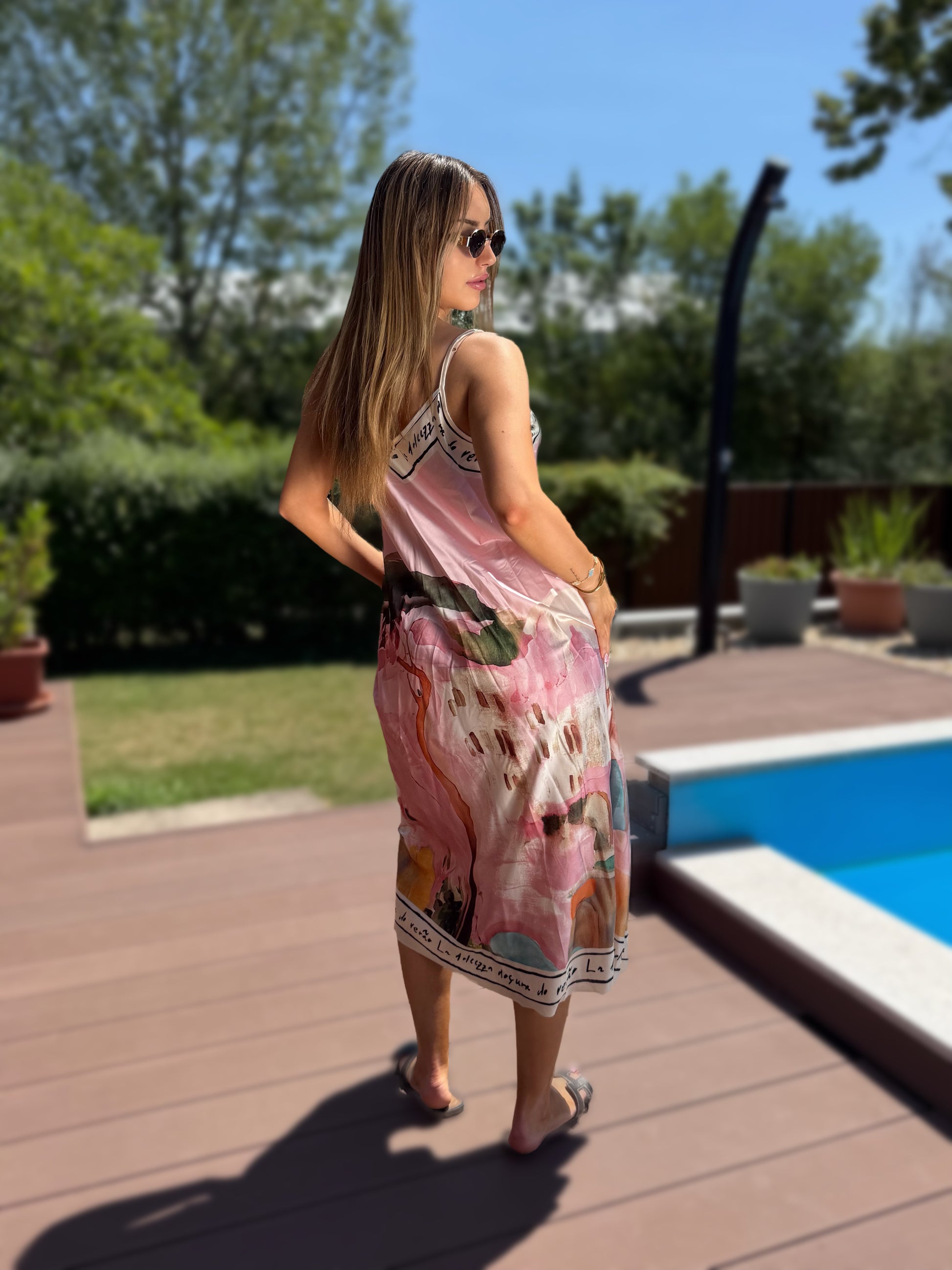 Amalfi púderrózsaszín színű ruha
